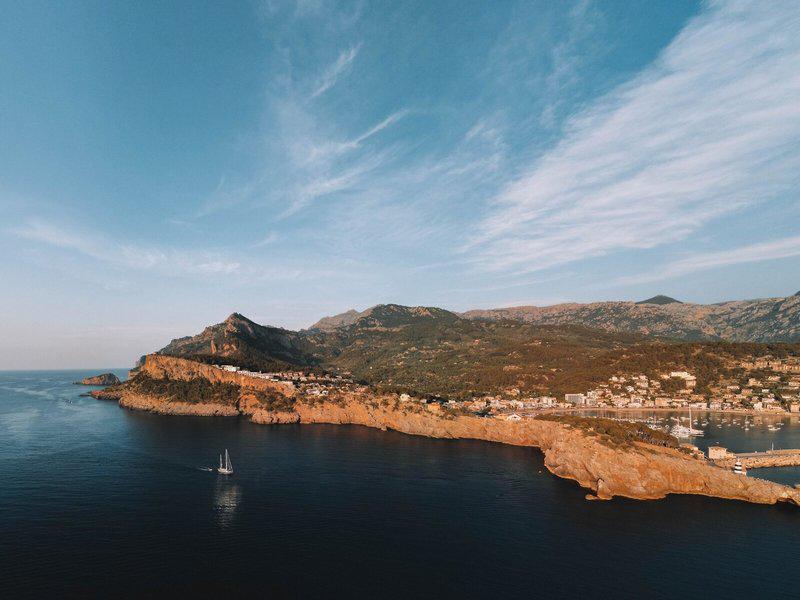 19EBE2D08A8AFEBDC049454DA935C97B