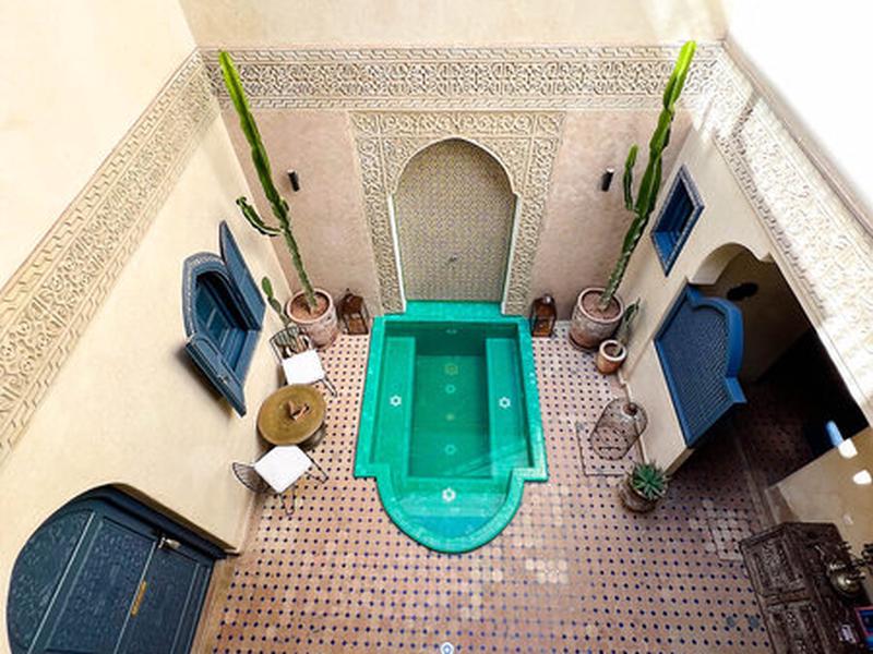 FA887F707D217883F0048AF604FB165B