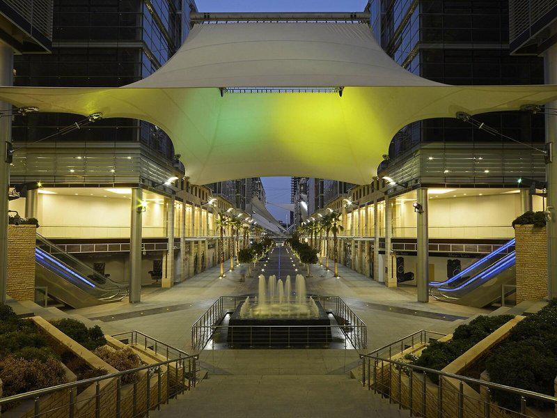 096EAA561FAA6459862C7CD716235741