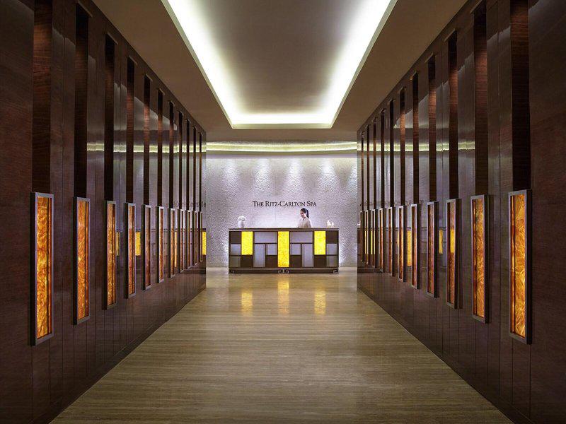 C56F02A52A0158D45077EFE8985F2A37