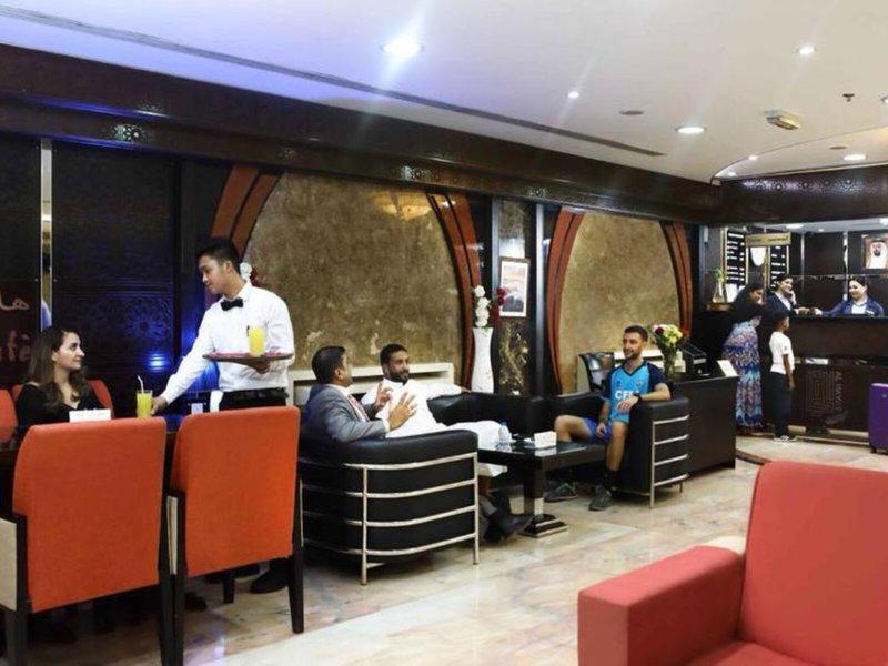 47BE471D6BCA1C39857DE559391C9A71