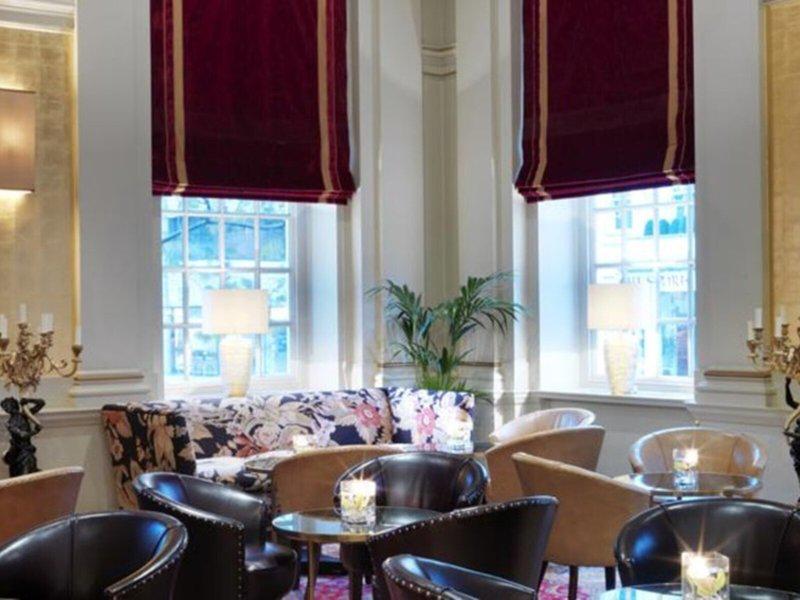 AE8F96B865FE2C16ED6DE80F9BD43047