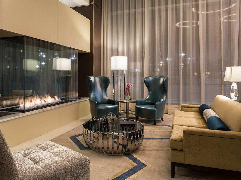 C2F3655049D81DC98E7E7629ED8FCA24