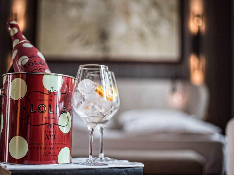 D8724BB3884F259770EB31C835DC624D