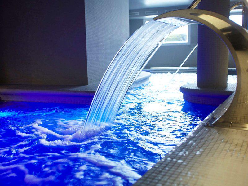 4F6BC6612224C4AB0B93E56AEC6EC446