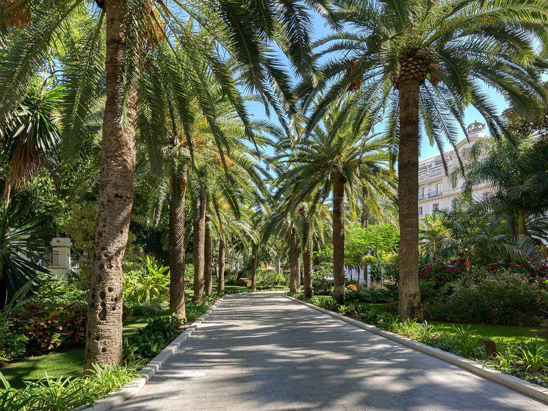 FF0DA5F792DC97621180CF5E582D1587