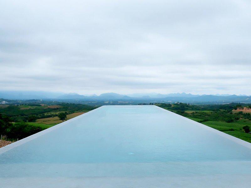 F2EDB534077DF54B874BA315D6AEDBCE