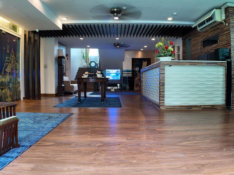 529724FF9434D12F9E04025AA4DD32CD