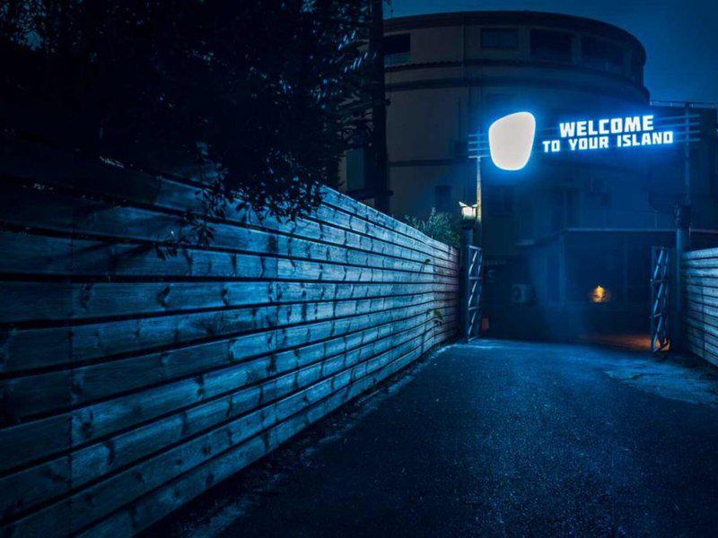 1328A6B3A699D4D7596D3BAA7B0ECB6C