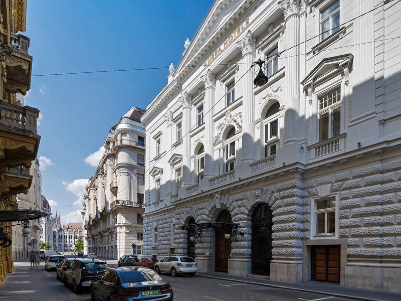 18813C4A3CECA0C4C4D0470A8F27A04E