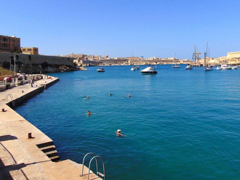 99ACF4A8A7B1CBBB497A3F6BA3F14854