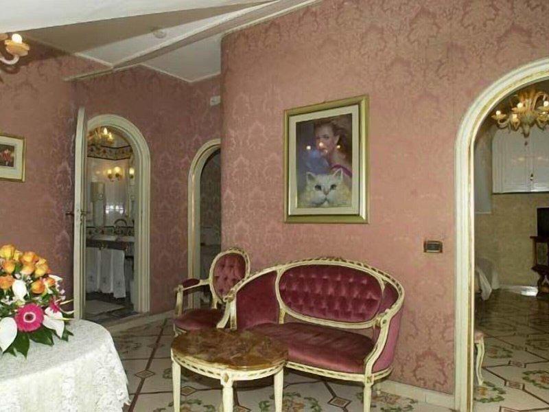 2C3226A690DE9D99653E951B566B3D87