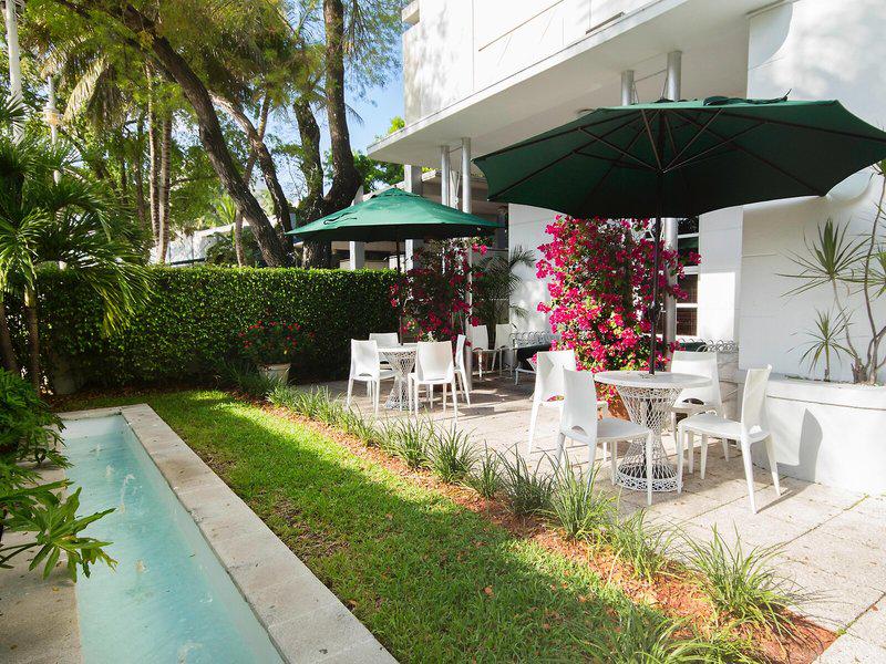 B22C0A600698C9CEAE46848451BBE928