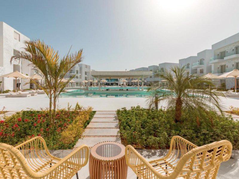 24EF7EC9C525ED59B7B34B43B93A5B0C