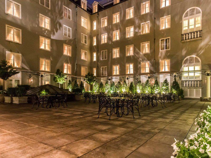 9AE0A03A410570E5C965D881AB3BAFA8