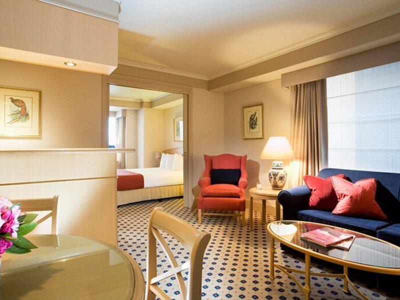 1181EDB3D7143E3A39152474D0A636B4