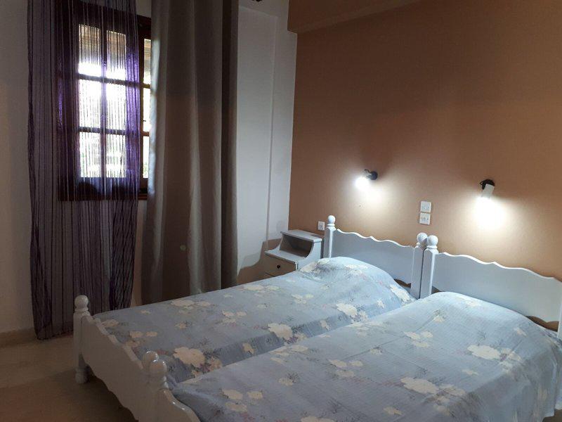 31C4FC9AD4149E5638CFD6F6D23B6AE7