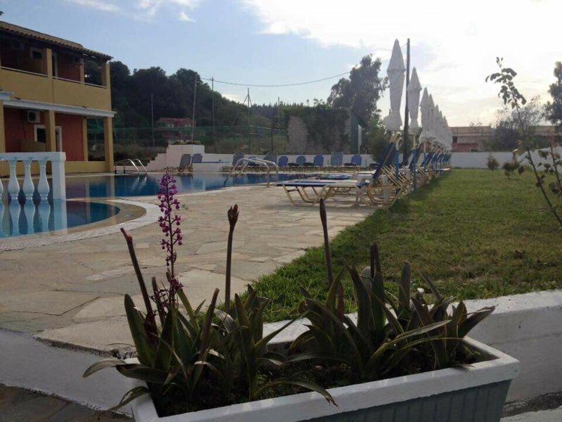 5904ADF327F44C27468B9C7893B506FD