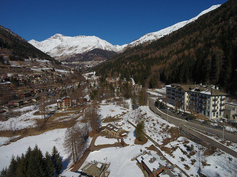 852C2D41462D62FFB76B81FE100C84BC