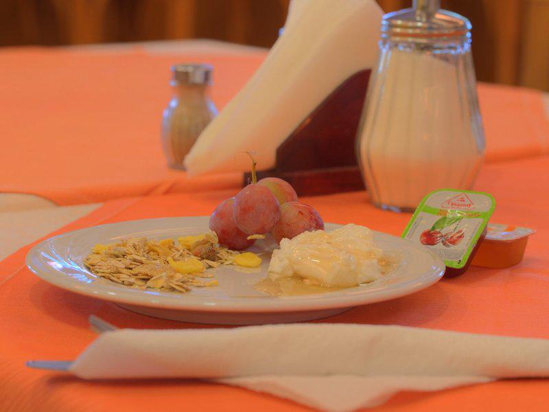 AD4EA47D73DD57627A96F53B1250A423