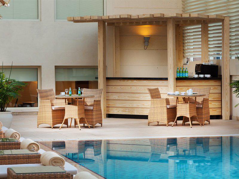 805E74683361044CA6AE112ECC616562