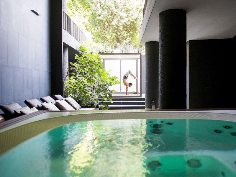 EB0C66679B08010B27297F486B6FD7F3