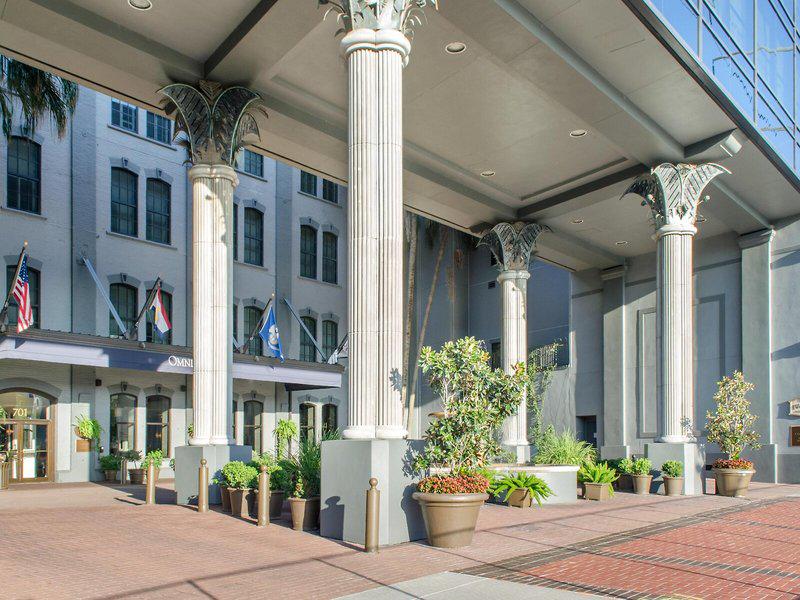 6470C6C50BF477C28D3B08A7390B8EF1