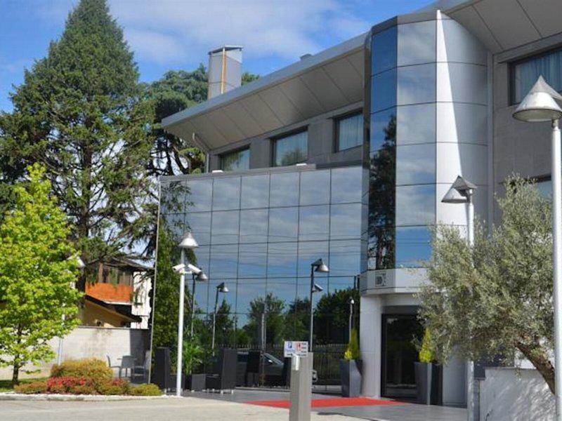 672B8BCD3348AEC3A4DDDC89B5B234E6