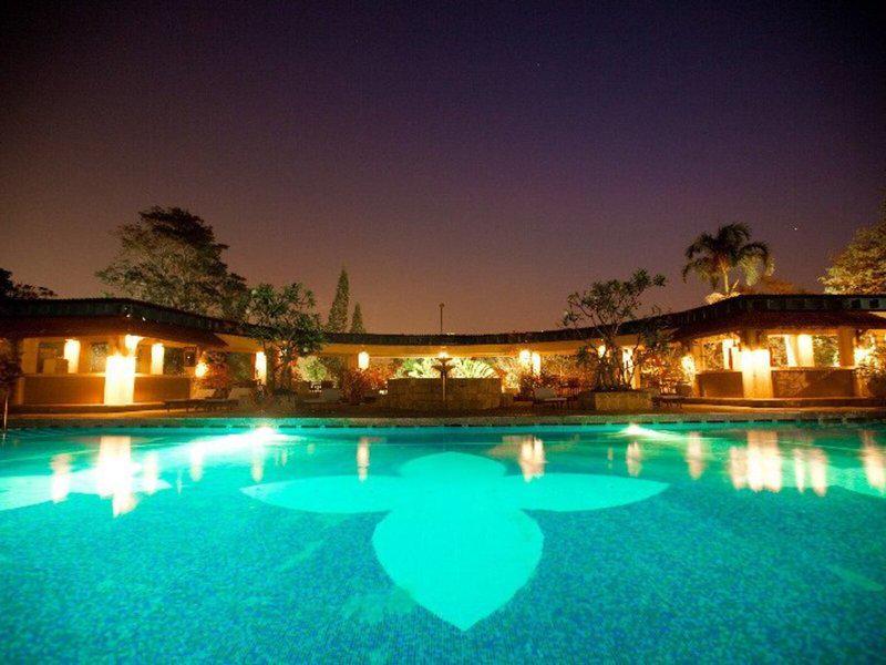 011F42BAA559A3AA8E264EBD8E63C199