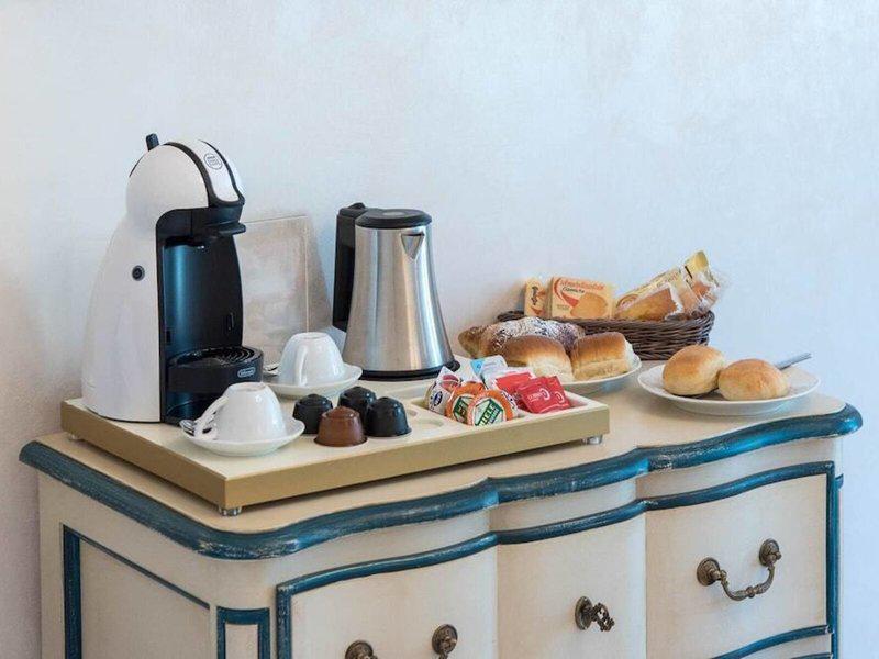 EDA89EDABFA49A9341A54047C7628FEB