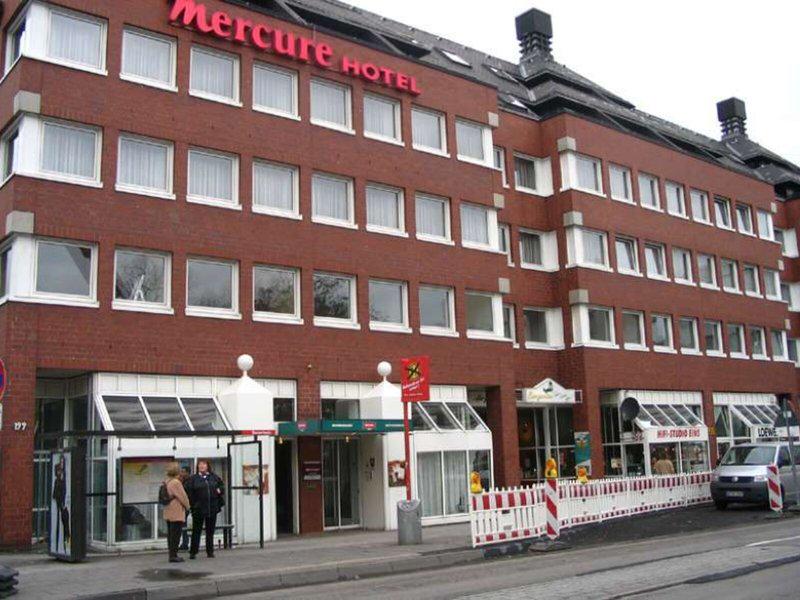 8F22C8AA2ACD7604DCB847CB404E6CA3