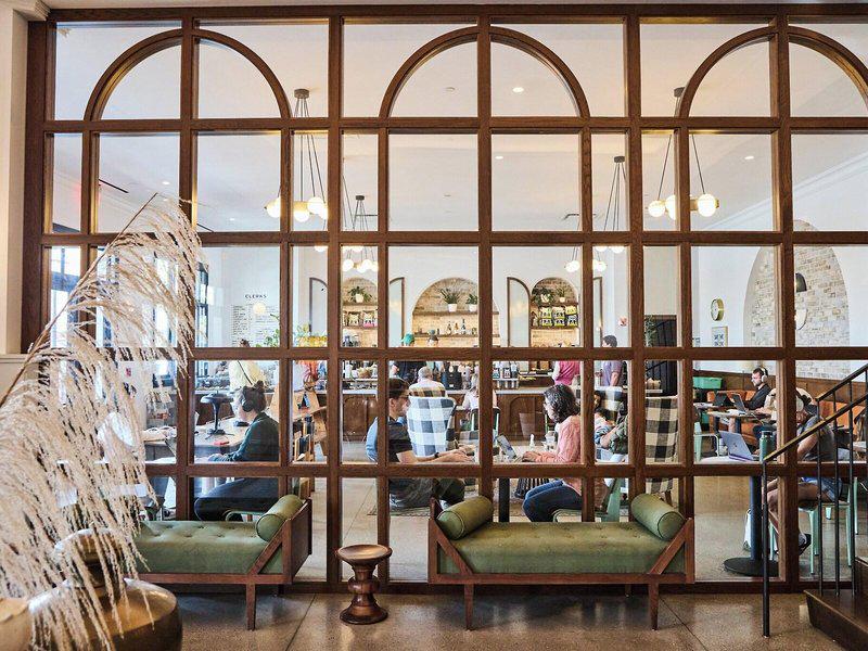 FEECFFFDF26B6AEED3A539318E6BBE1E