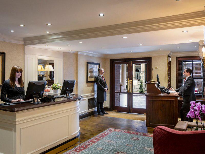 351C7E07A85BC3E239AC0C6630729018