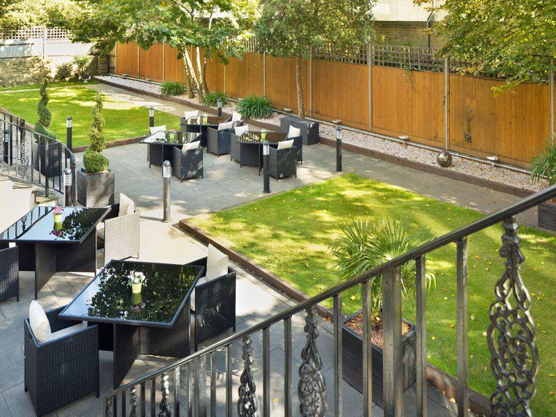 424A54D600B09C15118B7992602AC3D8