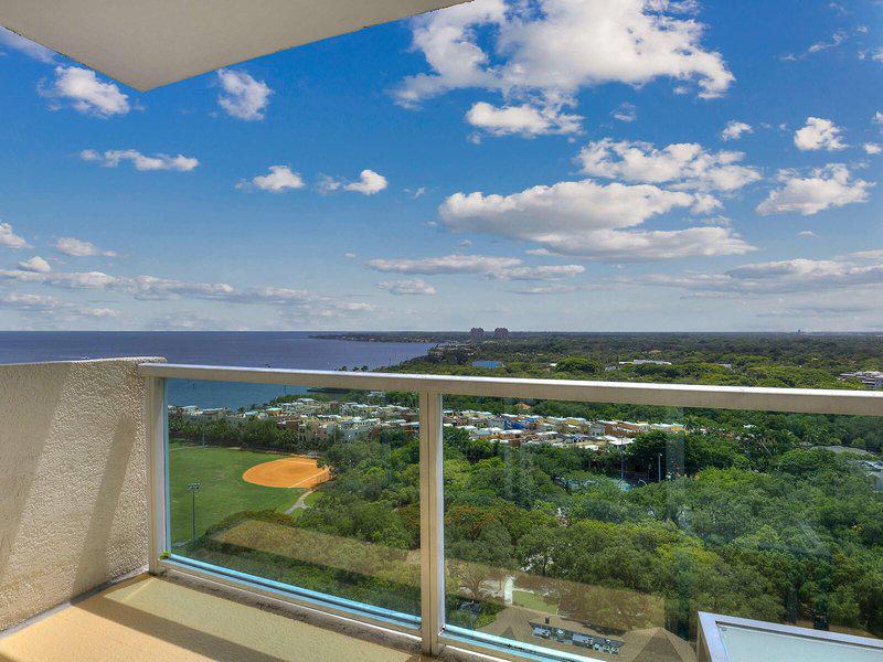 2034B2764A9F12BB6214F7BE972BF641