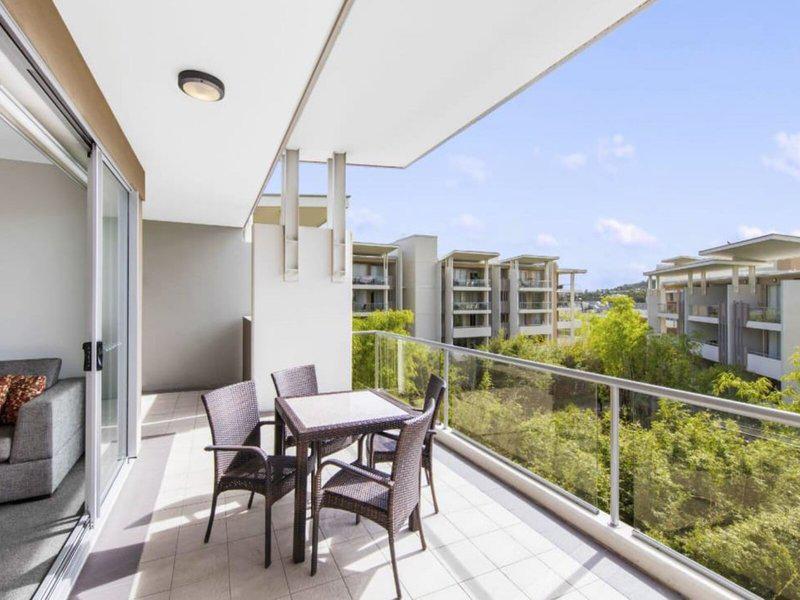 B460ECF13B147B0F5BC3018008E51809