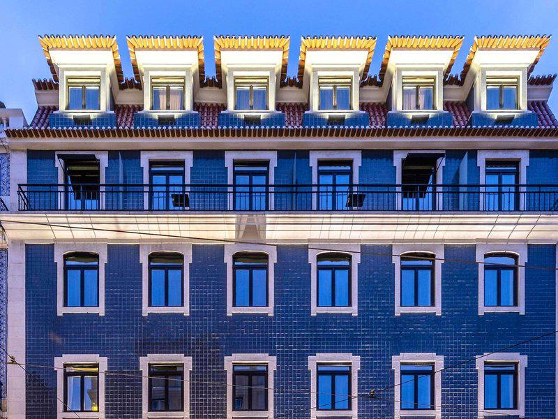 E18C4A25D1C0EB0FE14ED3C5A8B4B6EF