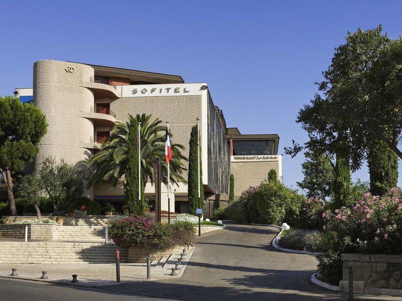 A71F54453D5C5E86C019FF7ABB11D868