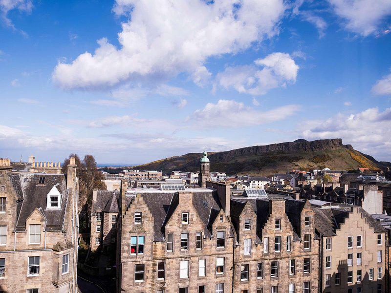 1F3FA42BA0724C48C3ACE0673C2F3C14