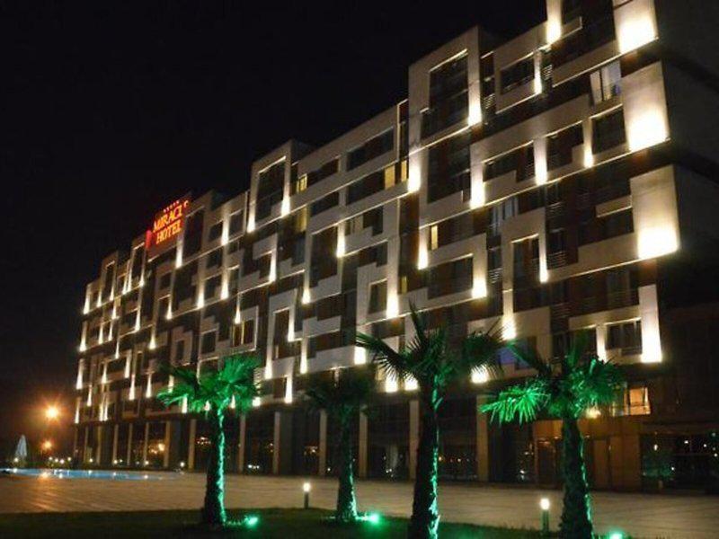 2CC88BABE16F537EDA2EEBA6F3CFE903