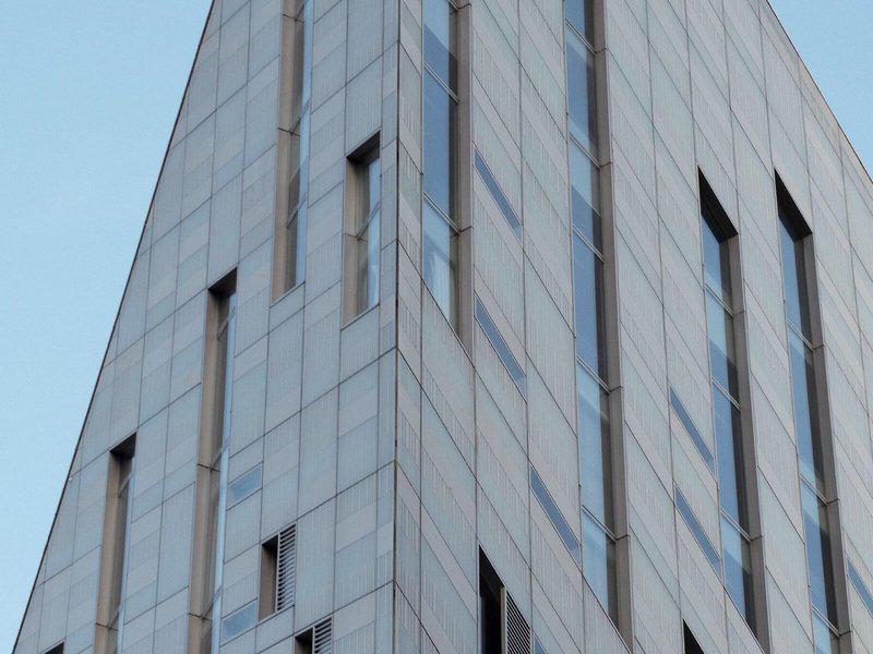 94034EA44CC79BA655711169E88631B1