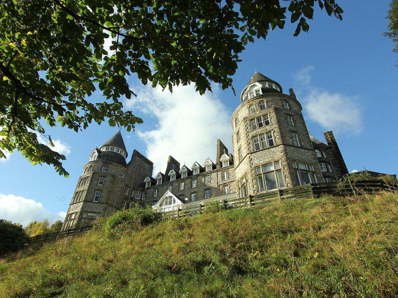 321E301C00AEB8D1FAC241327EEFE8AD