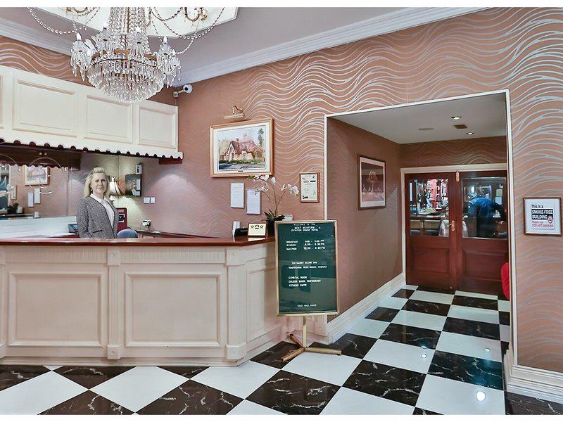 Eviston House Hotel