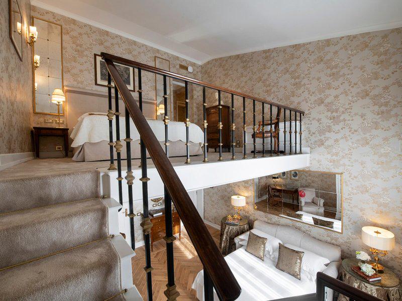 6CB50A28F75B7E1C009136C1C9932222