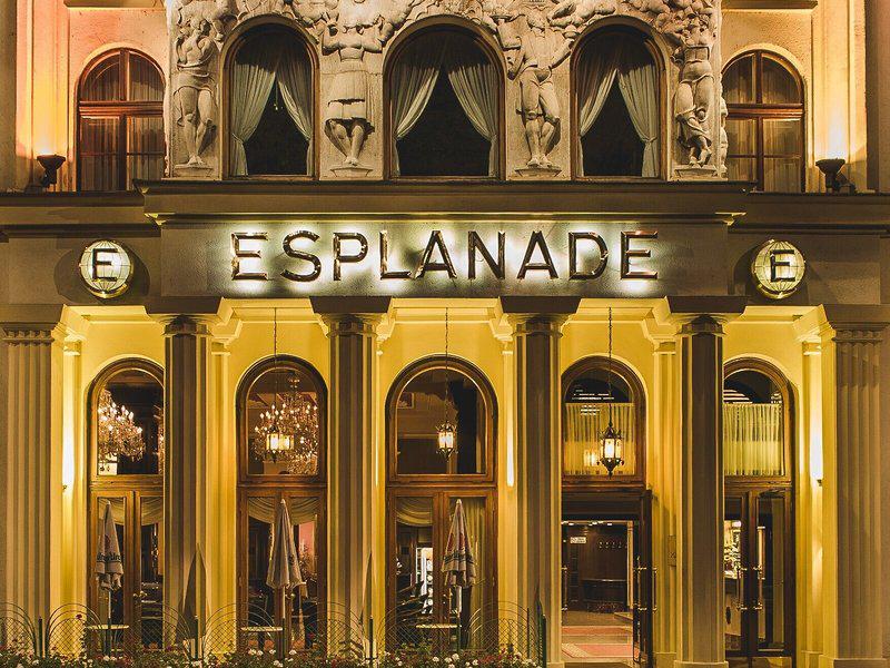 14CC7AFEB0D58102032BC8054B42870A