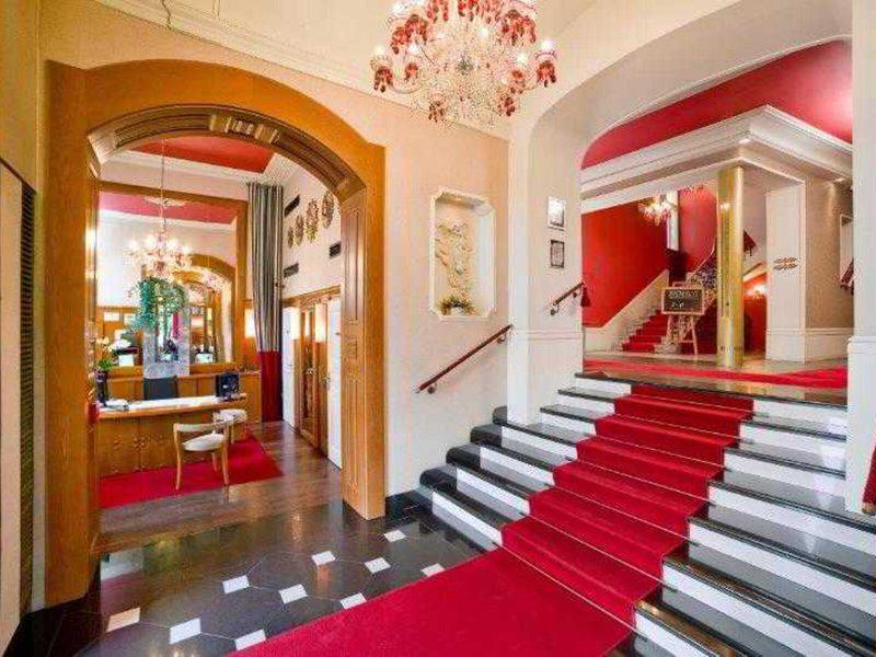 81270D18BF46BD8C80CB9FC59E39BDD9