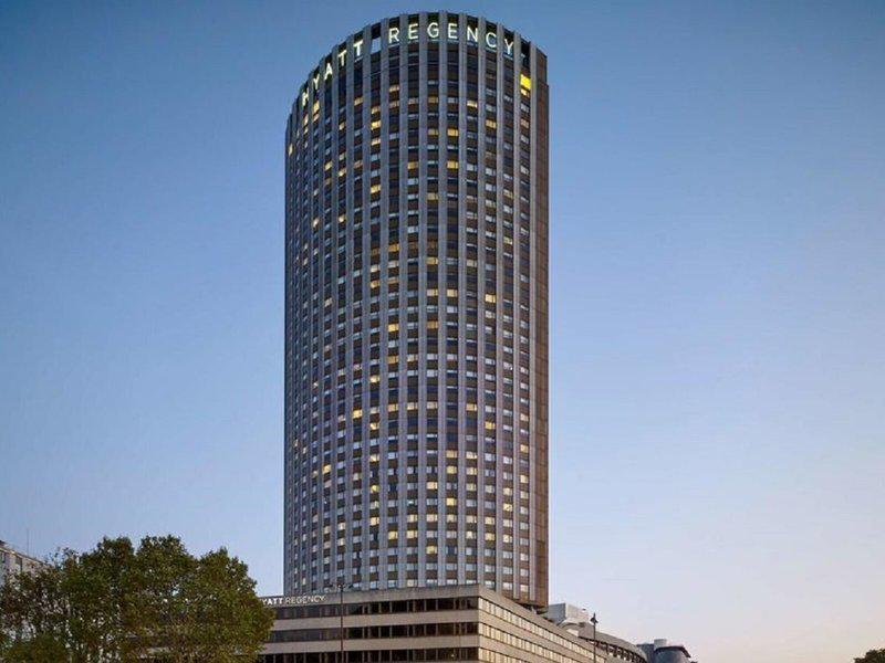 D2157805FFECC6E124832D2BAC7D8828