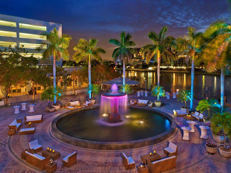 62F9A4D8CF2742A3CE74D4F24E5C7EED