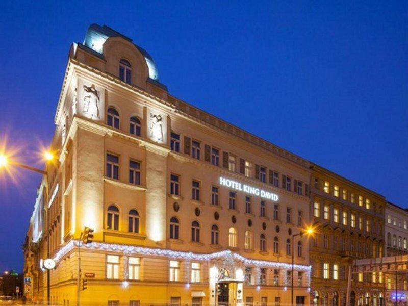 DCD1E077085C166B1117FC257B9111AD