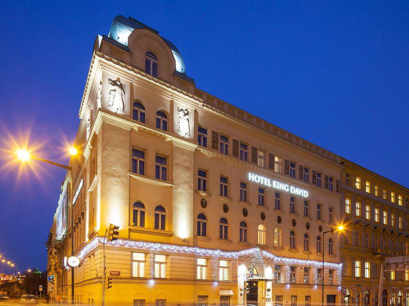 4F321D1B2091F9990D661338E7C8D21B